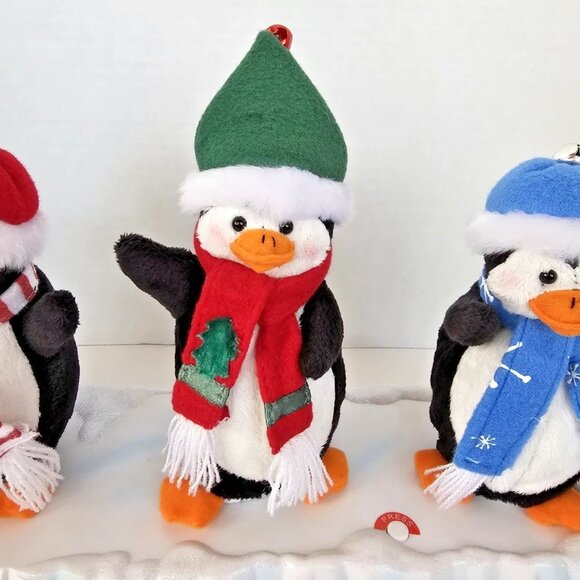 Trio of Plush Musical Singing *Dancing* Penguins On Block Of Ice Holiday Decor - Picture 6 of 12